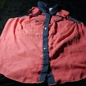 Plus Size Cutout Cleavage Tanktop Blouse